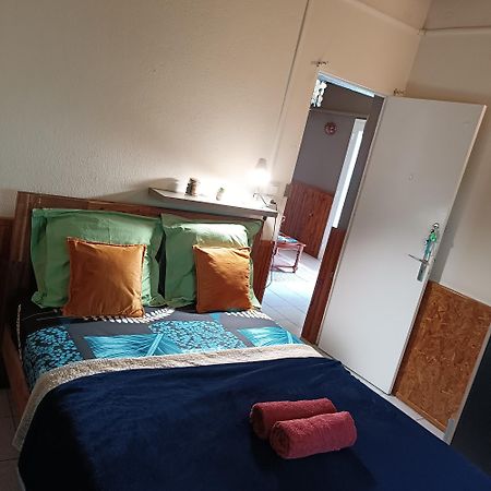 Chambre Privee 3 - Case Creole Le Mistral,Chez Kevin Saint-André Dış mekan fotoğraf