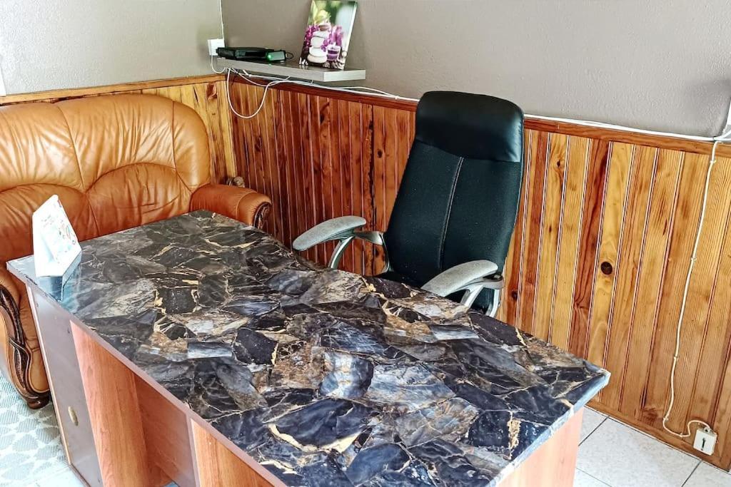 Chambre Privee 3 - Case Creole Le Mistral,Chez Kevin Saint-André Dış mekan fotoğraf